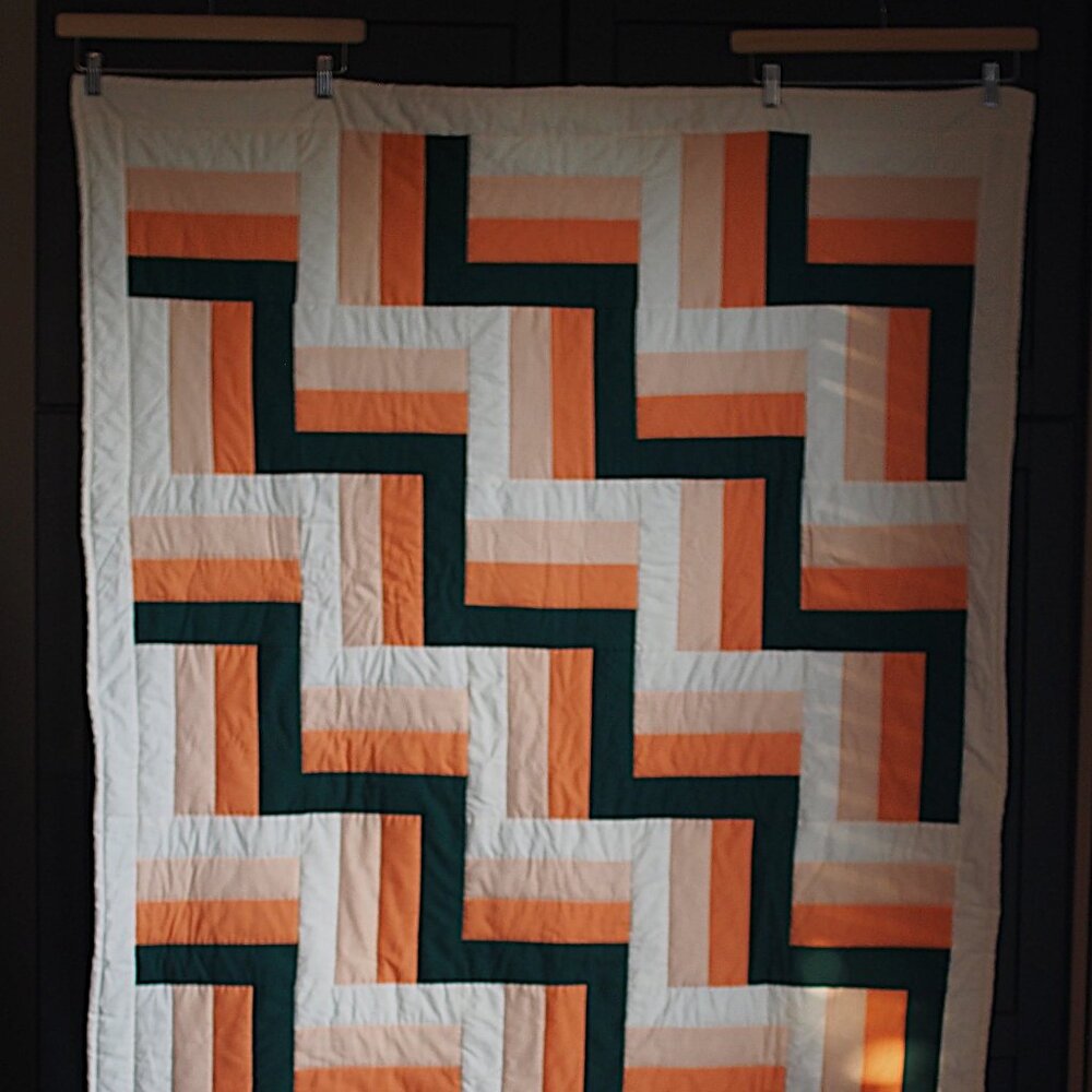 Like NEW Beautiful Fall Handmade, Handstitched, Log Cabin Lap Quilt - Picture 3 of 11